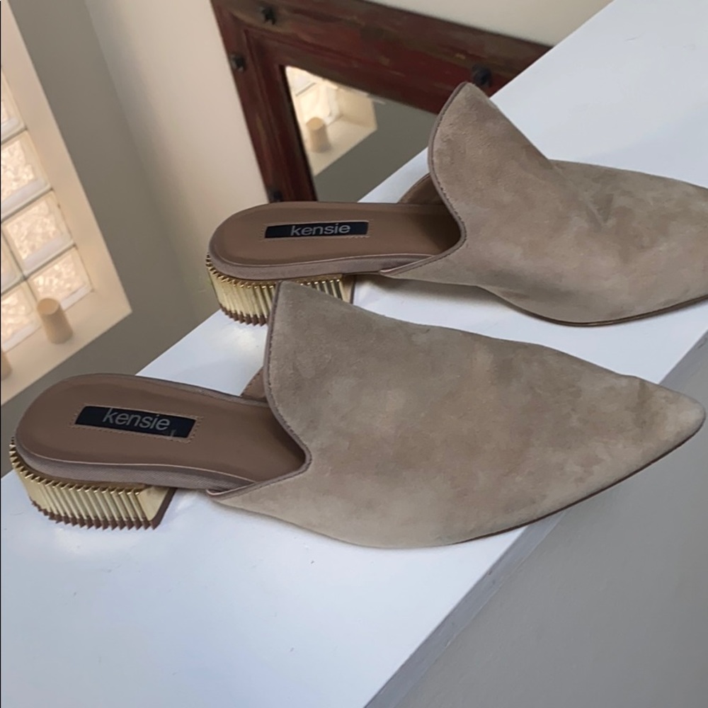 Kensie Slides - Adorable!